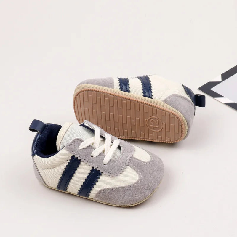 Classic Stripe Baby Sneakers in grey, stylish and comfy for 0-18 months.