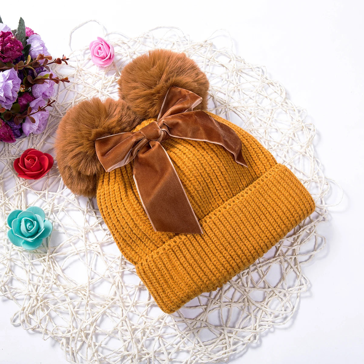 Pom Pom Bow Beanie