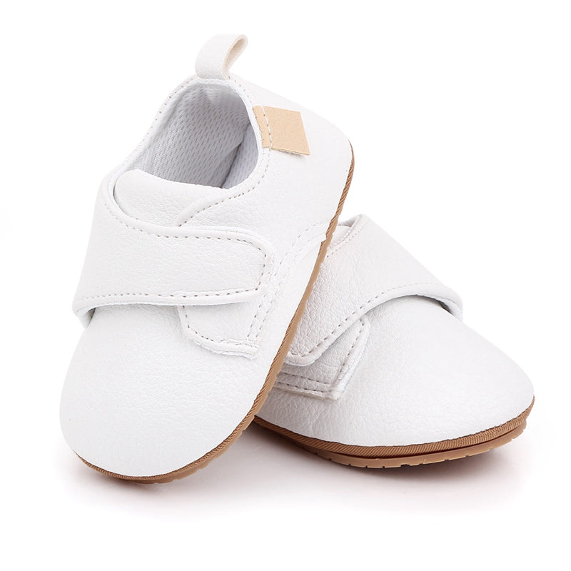 Avery vegan leather baby shoes in white, soft and durable, perfect for pre-walkers and early walkers.