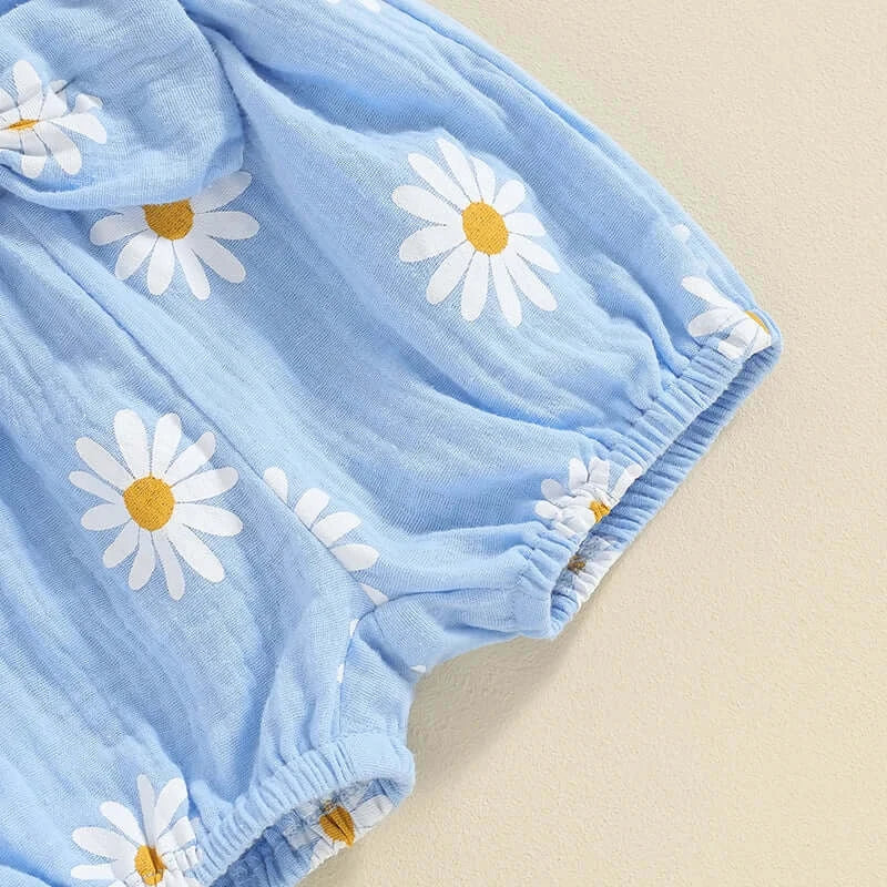 Auntie's Bestie Daisy Set | Stylish Onesie & Shorts Set - Lulu Babe