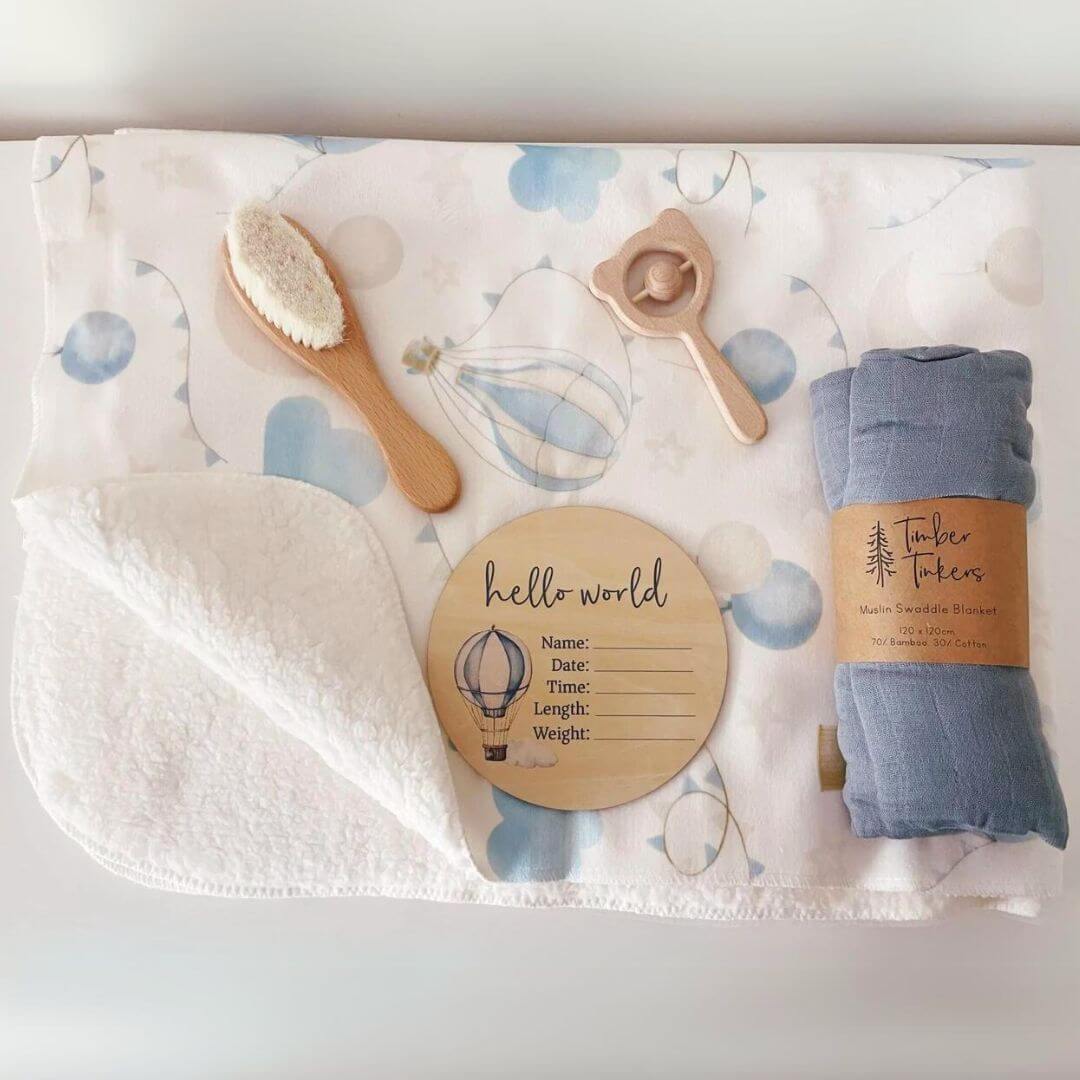 Hot Air Balloon Baby Gift Box | Blanket, Swaddle & Accessories