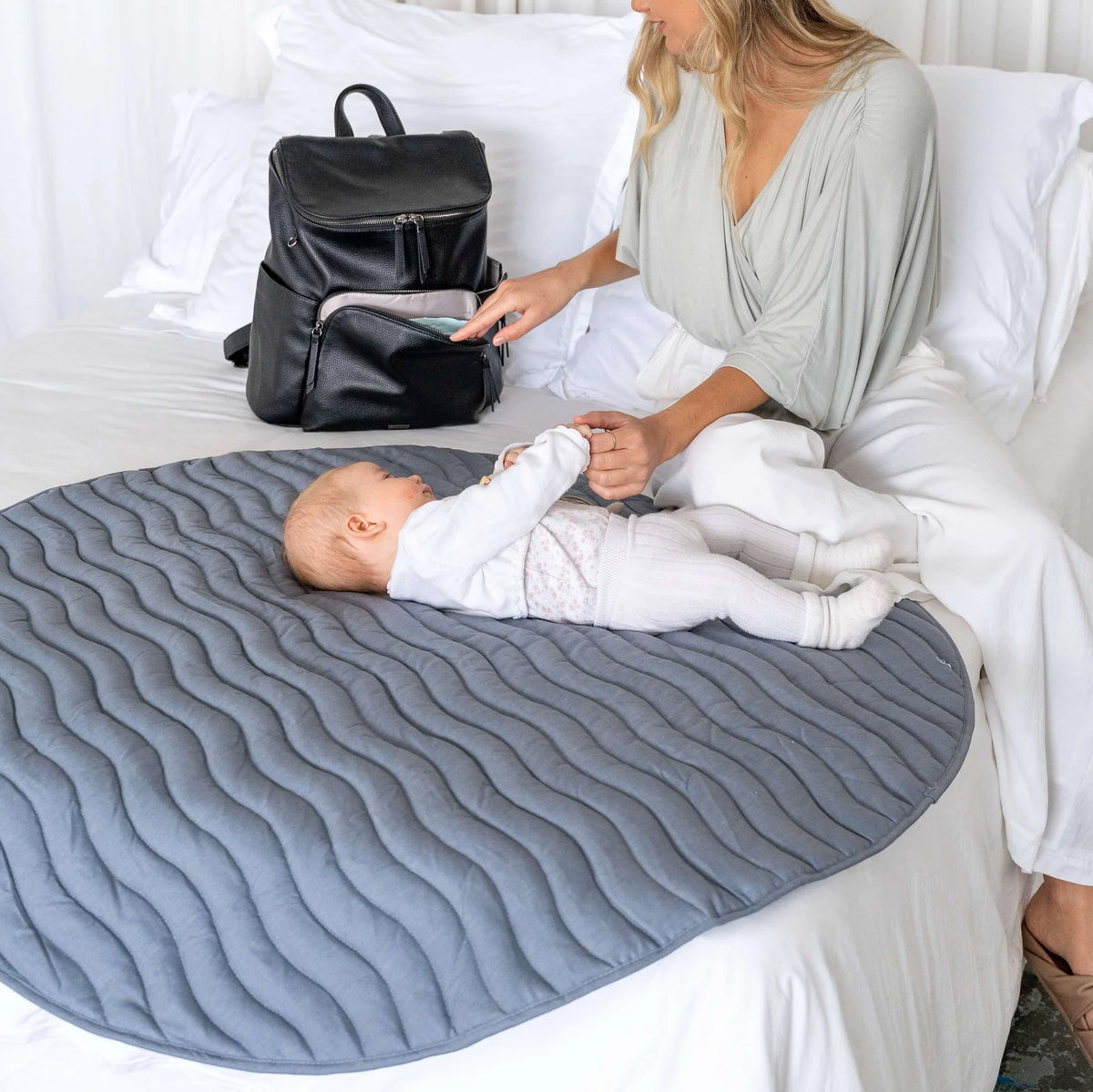 Linen Baby Play Mat in French blue | Waterproof & Washable - Lulu Babe