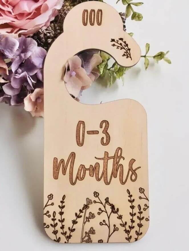 Wooden baby wardrobe dividers - 0-3 month size divider
