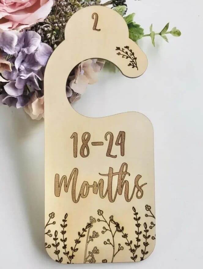 Wooden baby wardrobe dividers - 18-24 month size divider