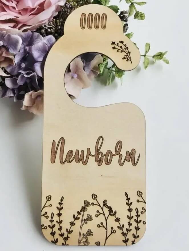 Wooden baby wardrobe dividers - newborn size divider
