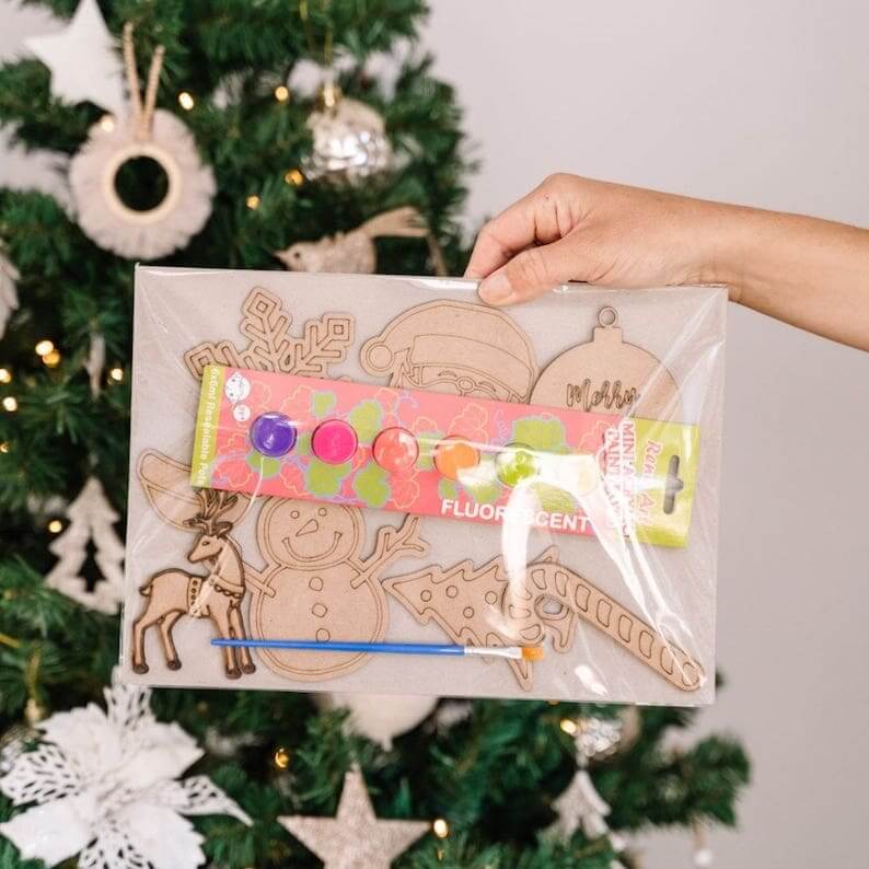 Wooden Christmas Decorations Paint Kit for kids - Lulu Babe